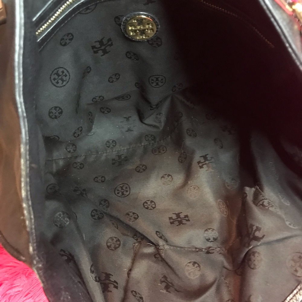 Tory Burch Black Leather Shoulder Bag - Picture 3 of 4